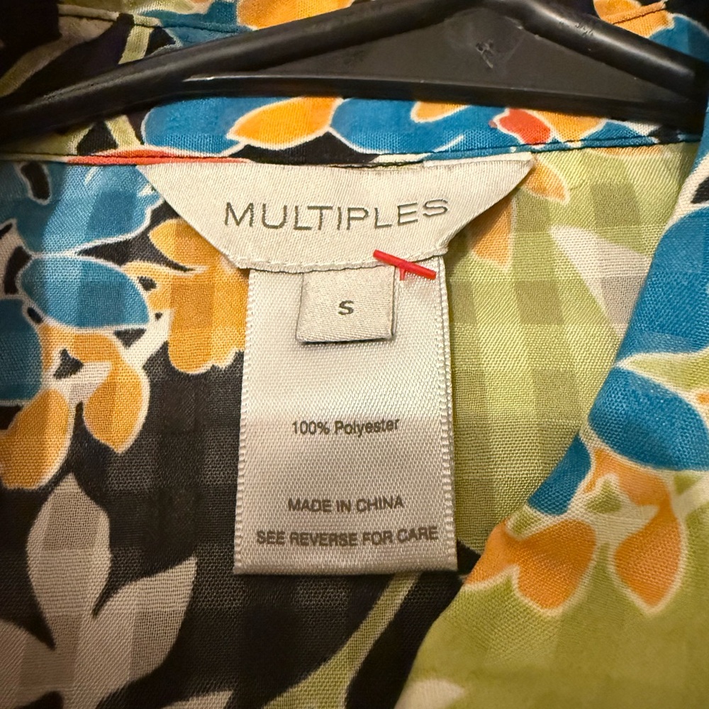 Multiples Tropical Floral Button-Down Bold 90s In… - image 7